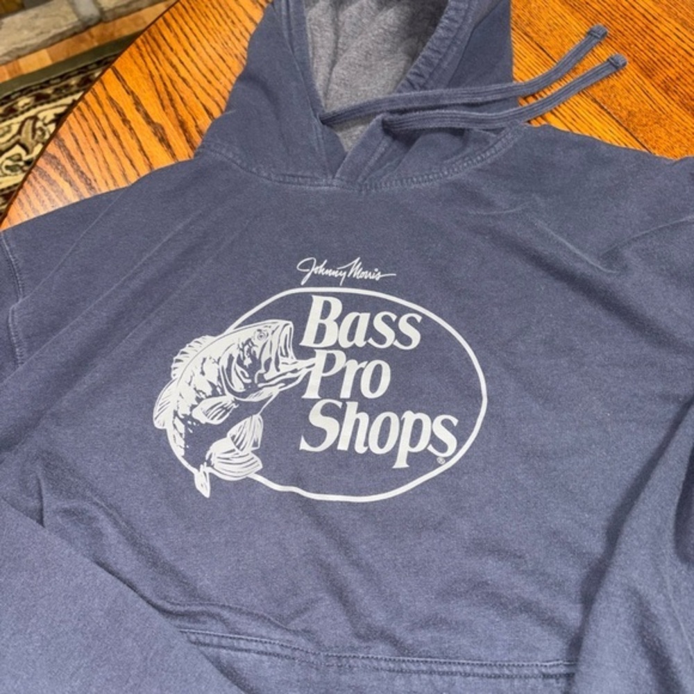 BASS PRO SHOP SIZE X-LARGE FADED NAVY BLUE HOODIE